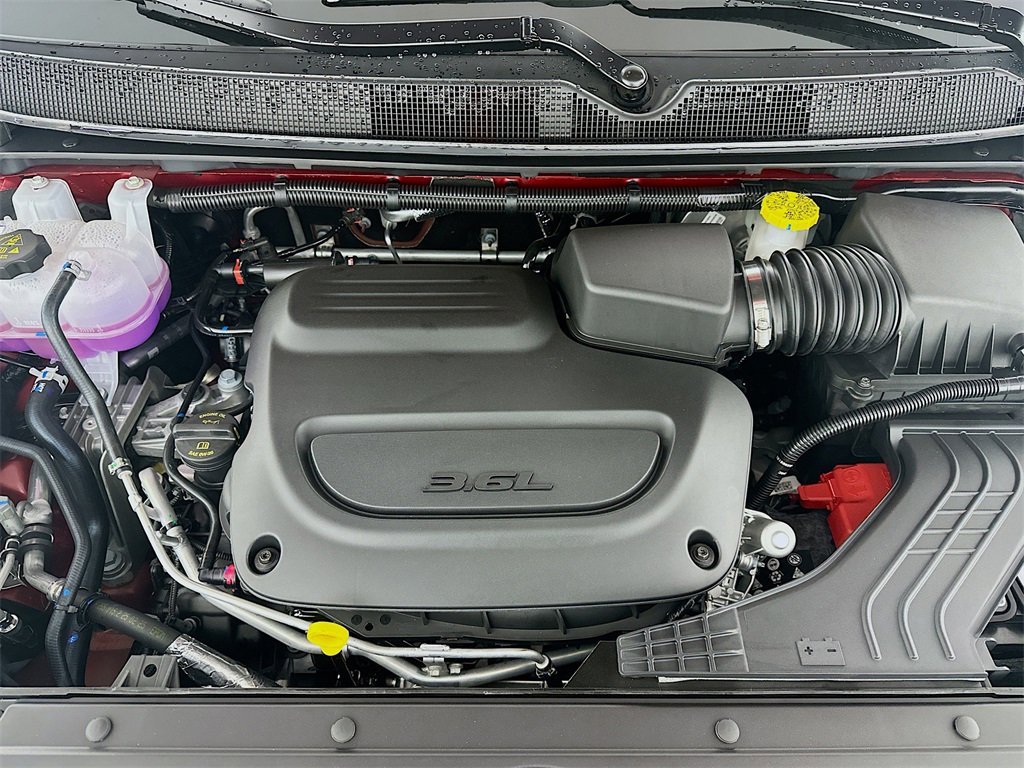 New 2026 Chrysler Pacifica Limited image 18