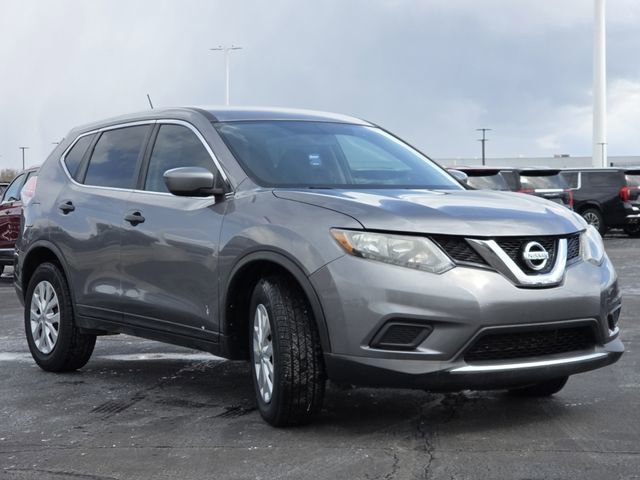Used 2016 Nissan Rogue S image 11