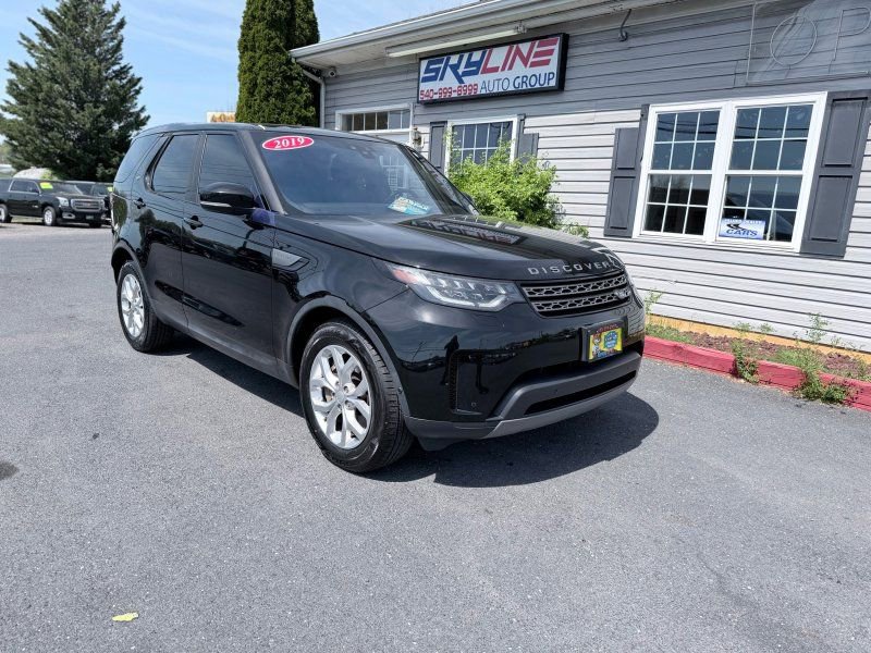 Used 2019 Land Rover Discovery SE AWD/4WD image 2