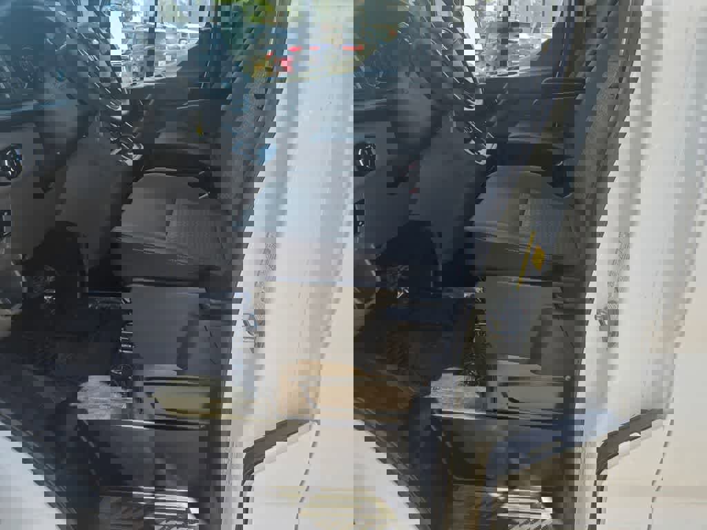 Used 2024 Ford Transit 350 XLT image 18