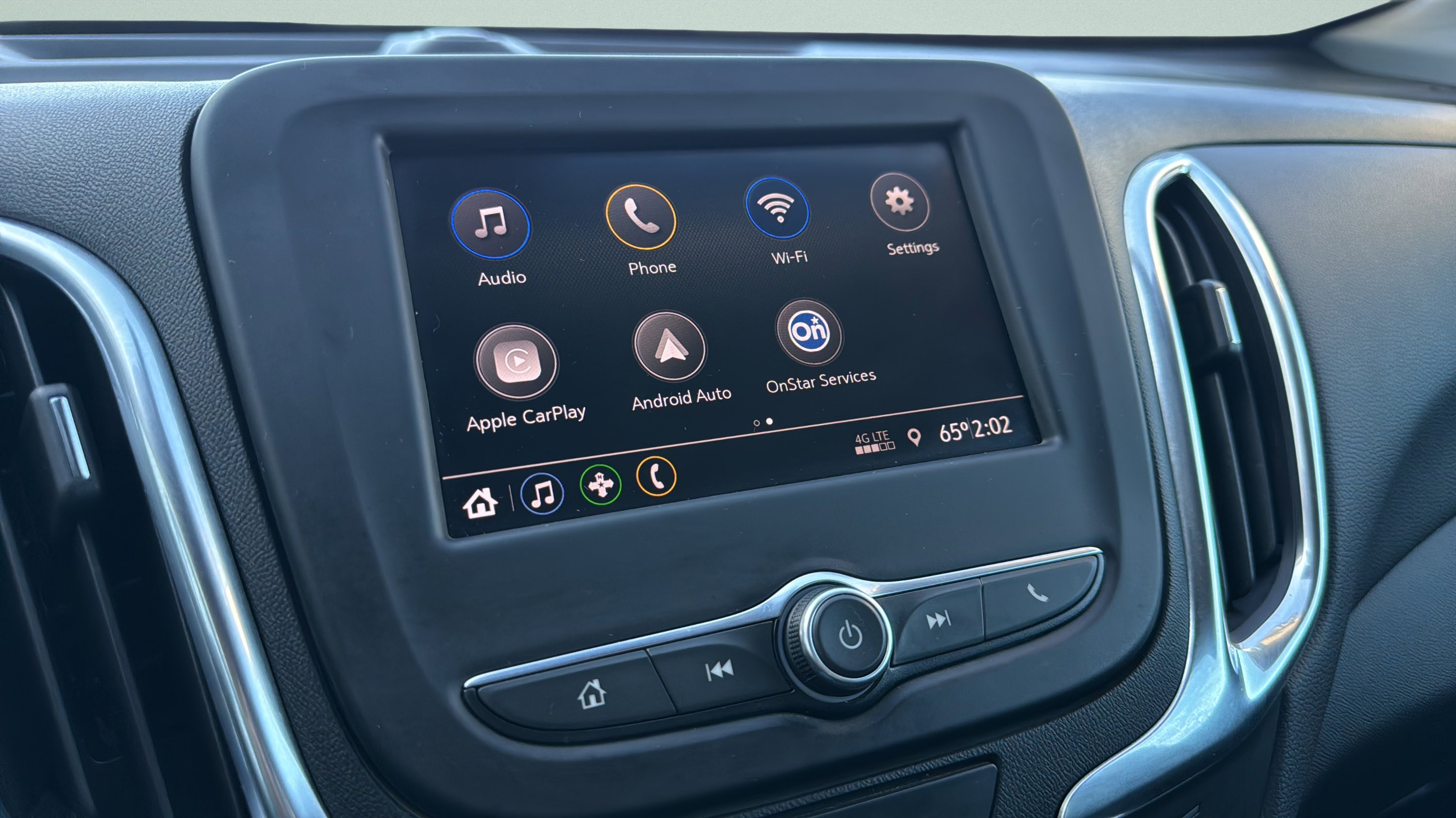 Used 2021 Chevrolet Equinox LT image 16