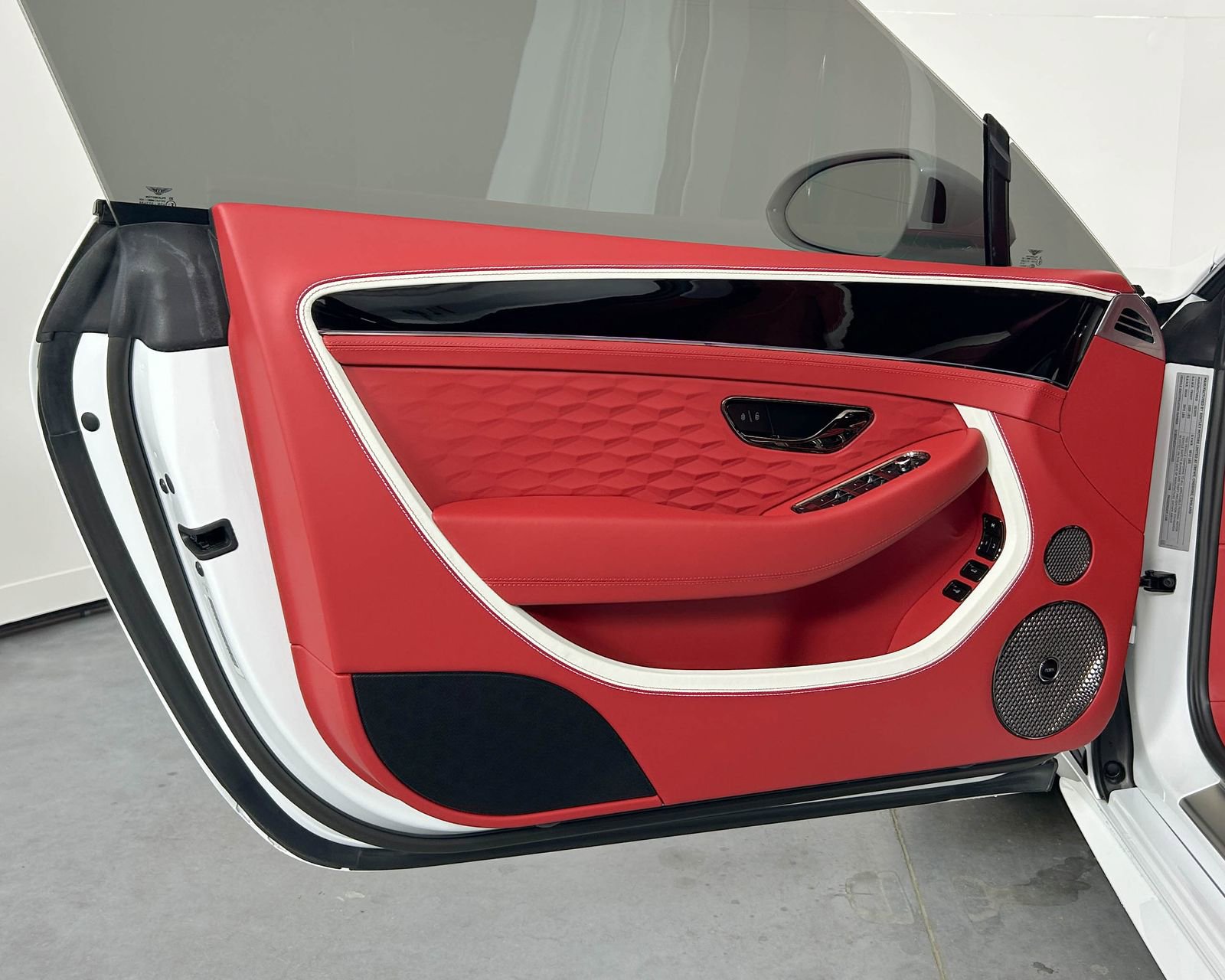 New 2026 Bentley Continental GTC image 12