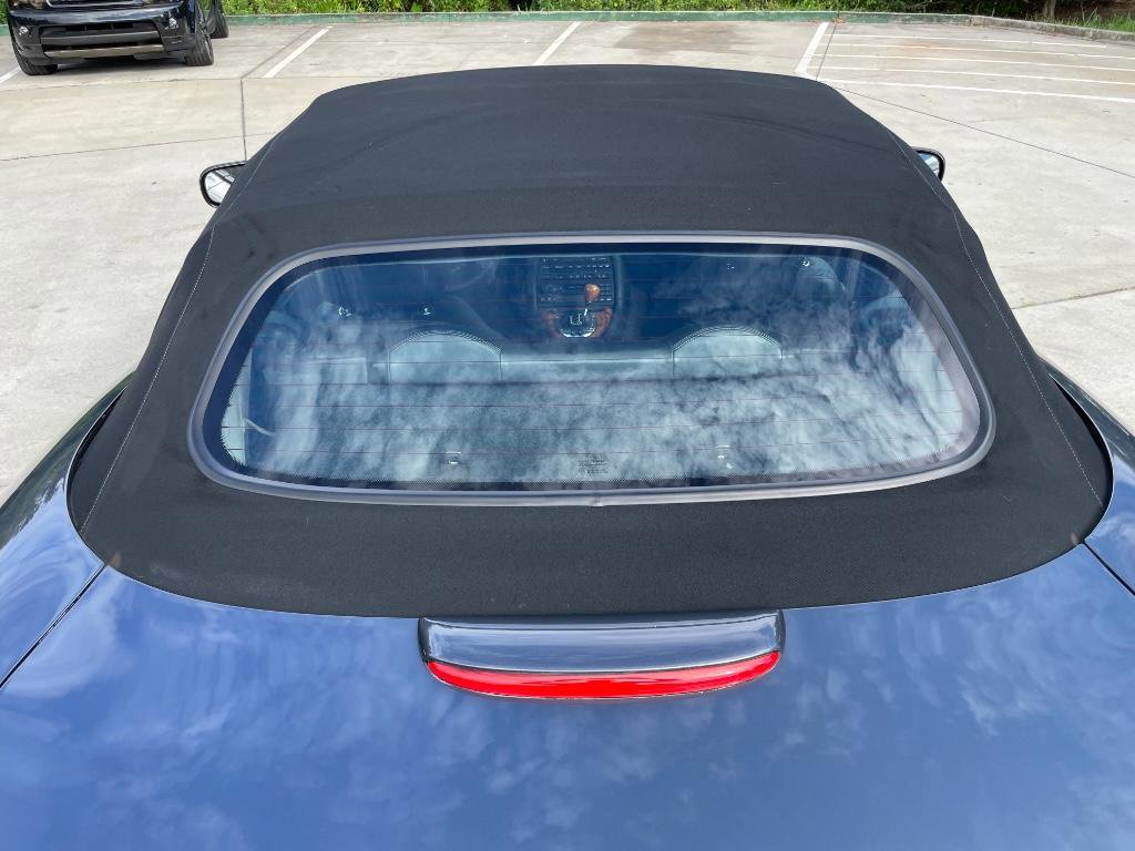 Used 2005 Jaguar XK8 Convertible image 11