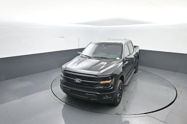 New 2026 Ford F150 XLT w/ Equipment Group 302A MID image 19