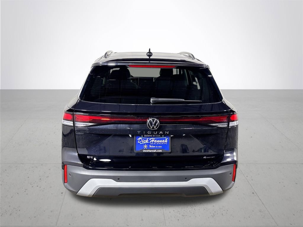New 2026 Volkswagen Tiguan SE image 7