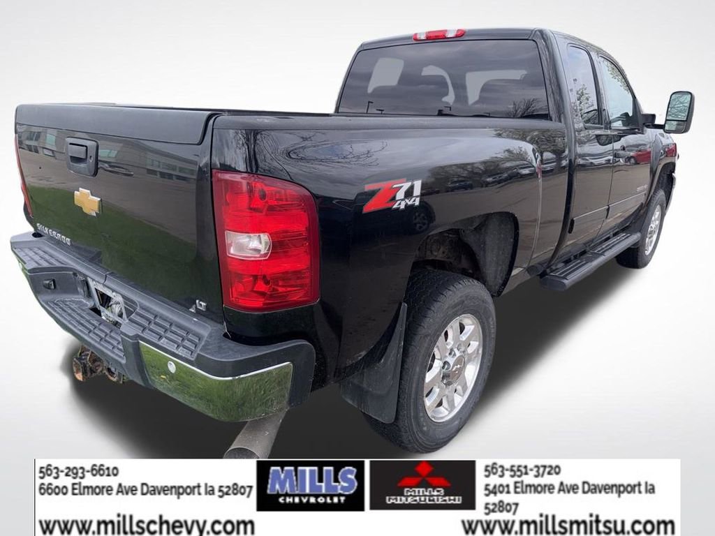 Used 2012 Chevrolet Silverado 2500 LT w/ Interior Plus Package AWD/4WD image 3