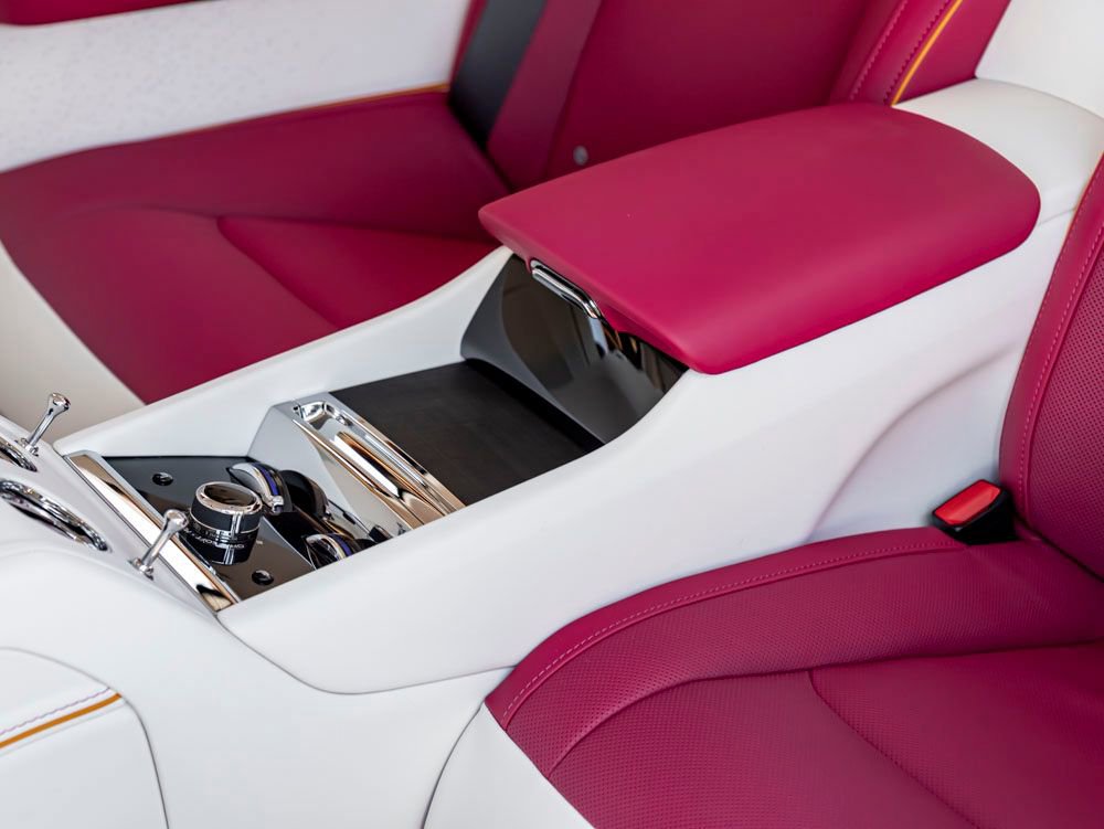 Used 2026 Rolls-Royce Spectre AWD/4WD image 21