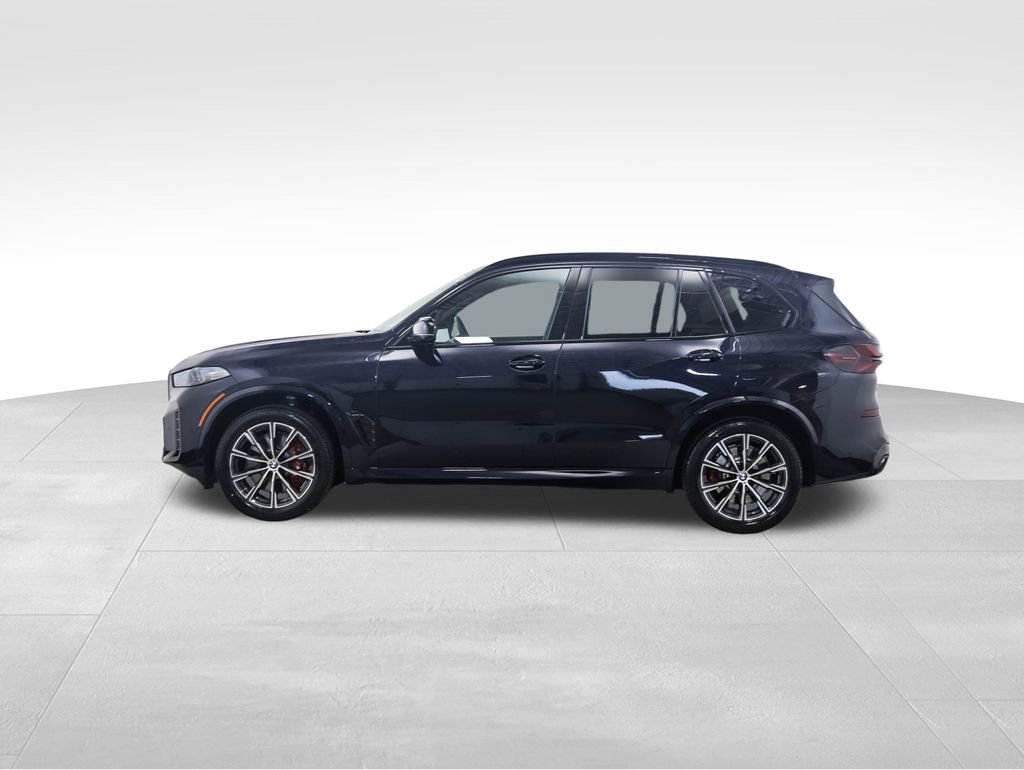New 2026 BMW X5 M60i w/ Climate Comfort Package image 3