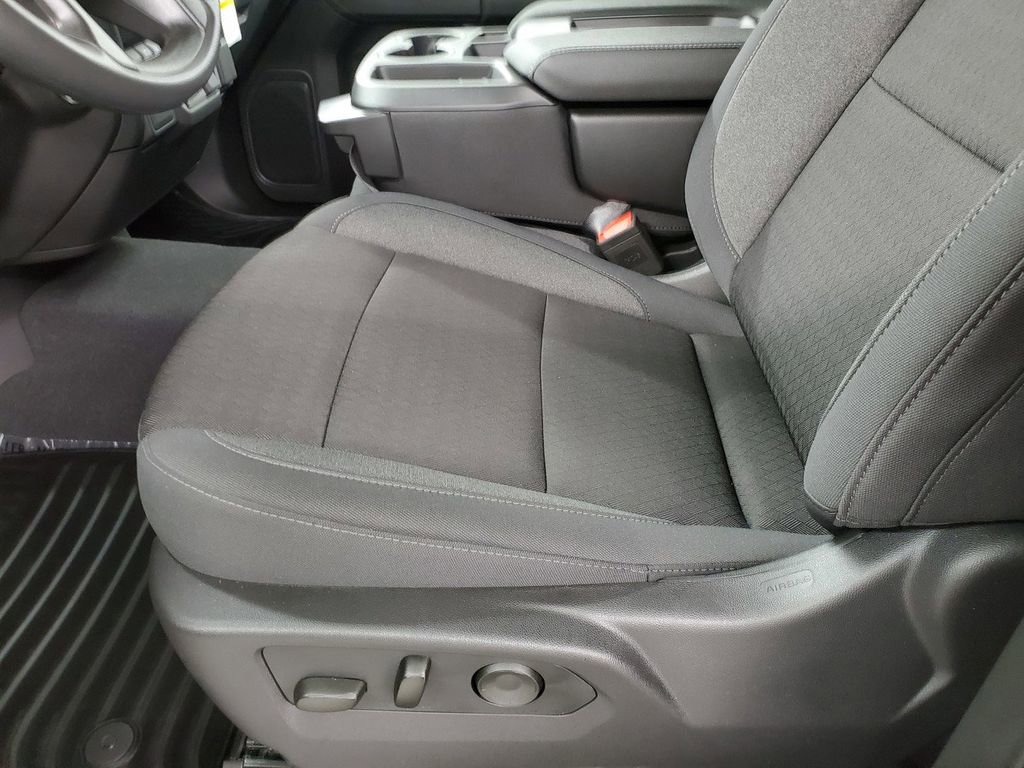 Used 2024 Chevrolet Silverado 1500 Custom image 15