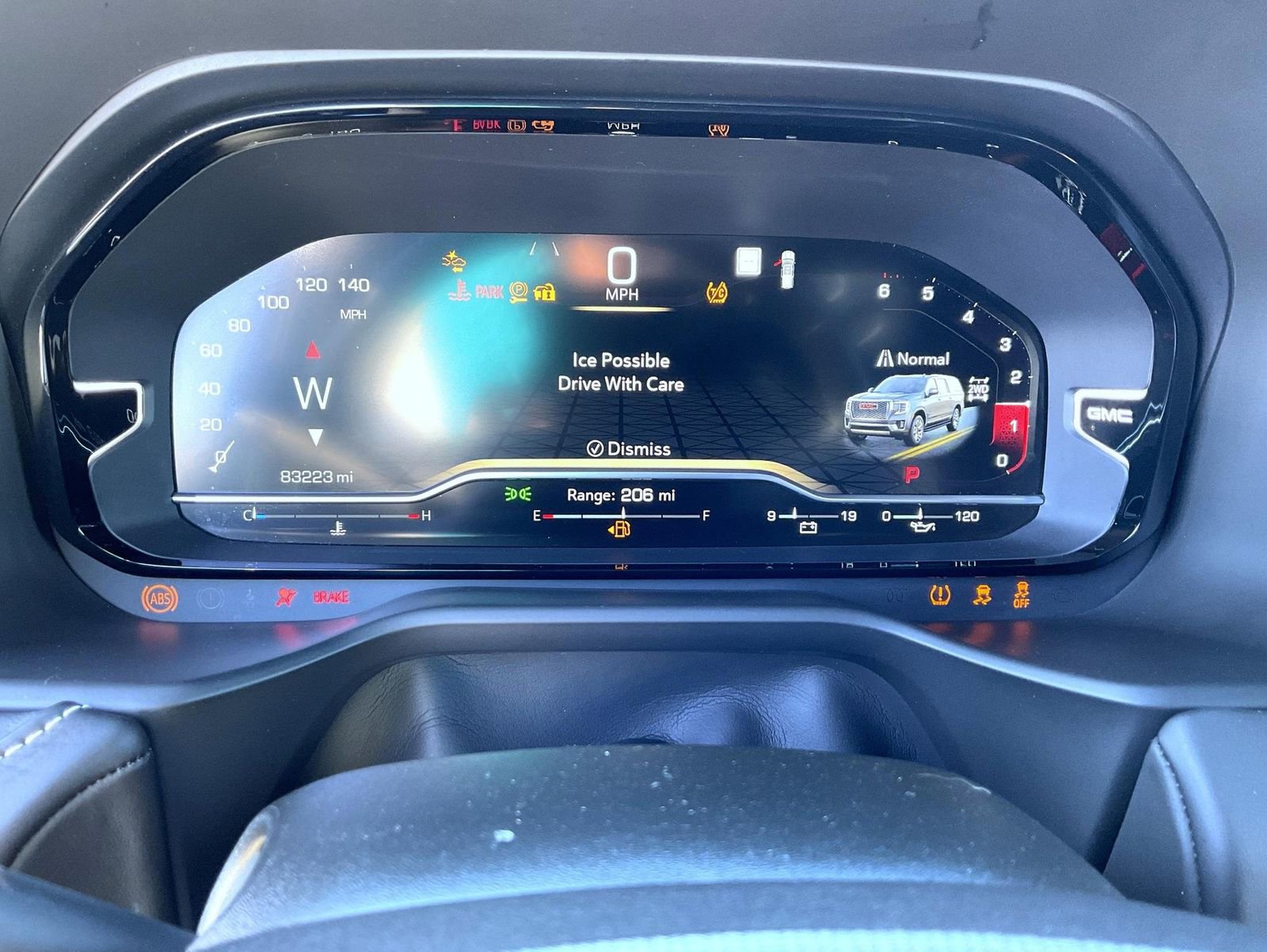 Used 2023 GMC Yukon Denali Ultimate image 12