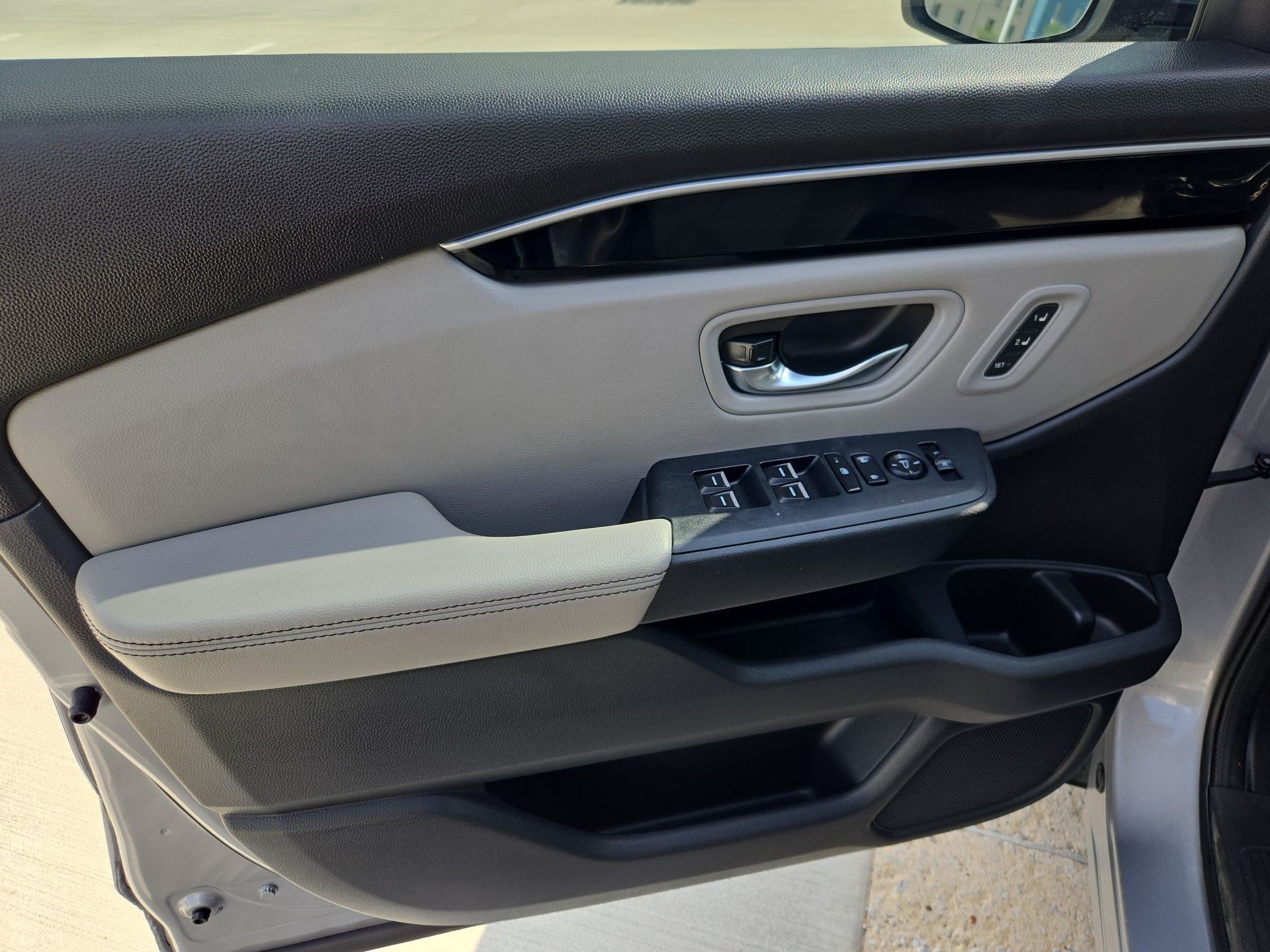 Used 2024 Honda Pilot EX-L image 10