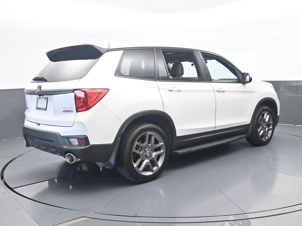 Used 2023 Honda Passport EX-L image 6