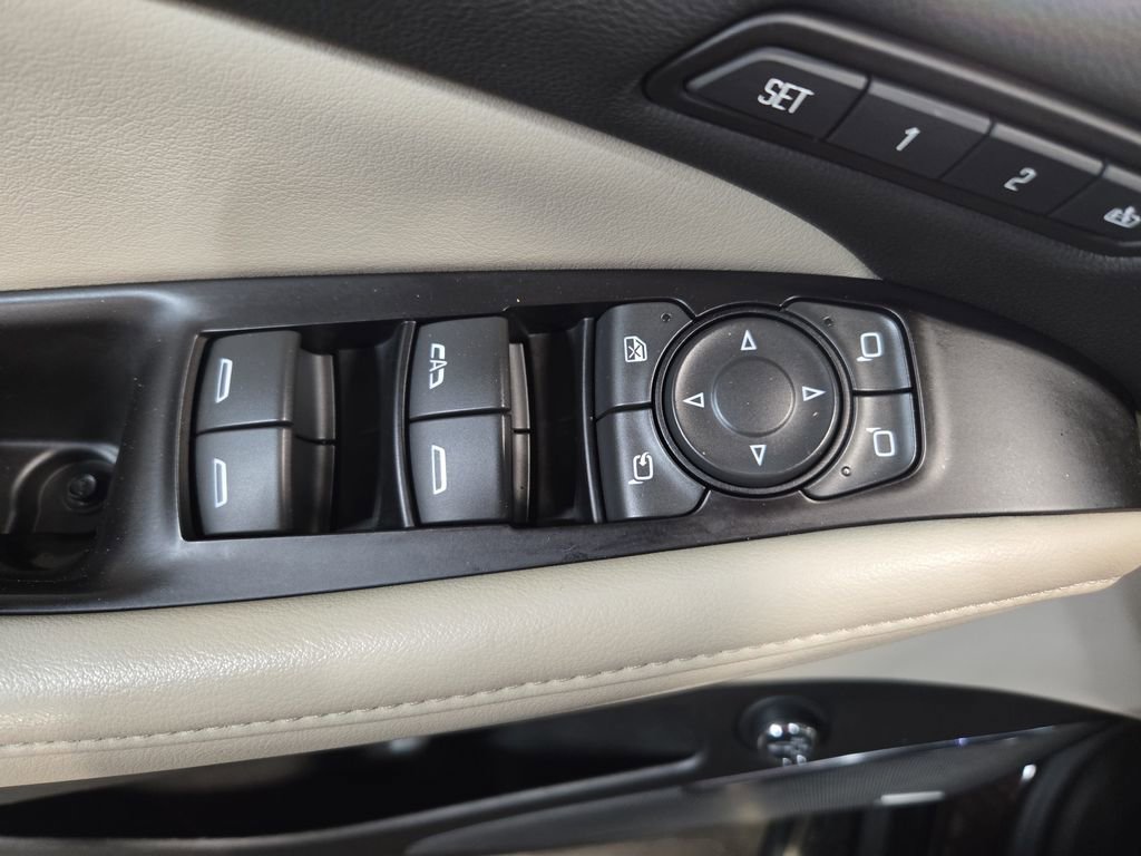 Used 2018 Buick Enclave Premium w/ Experience Buick Package image 31