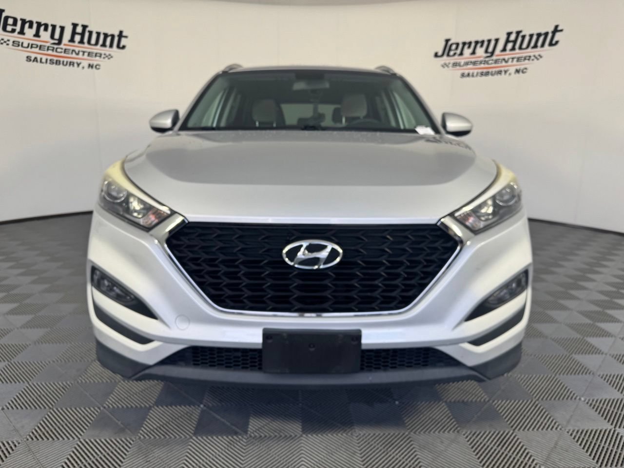 Used 2016 Hyundai Tucson SE w/ Option Group 02 AWD/4WD image 5