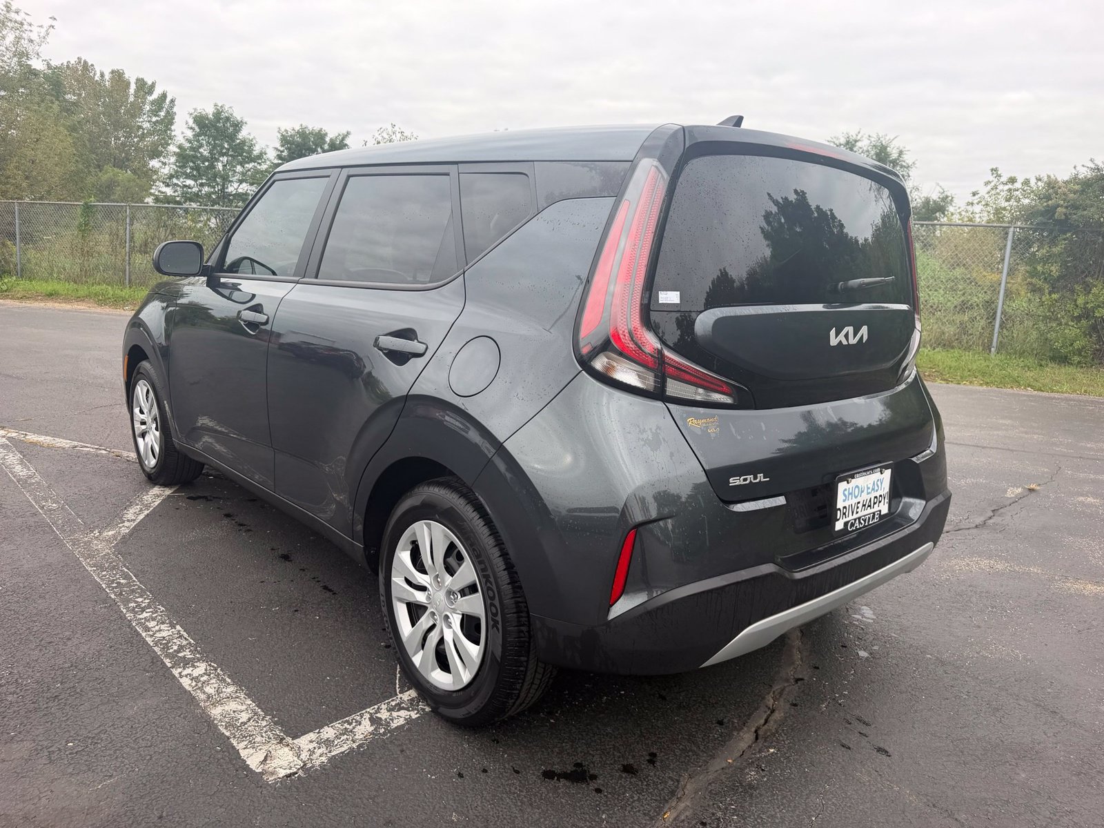 Used 2025 Kia Soul LX FWD image 8