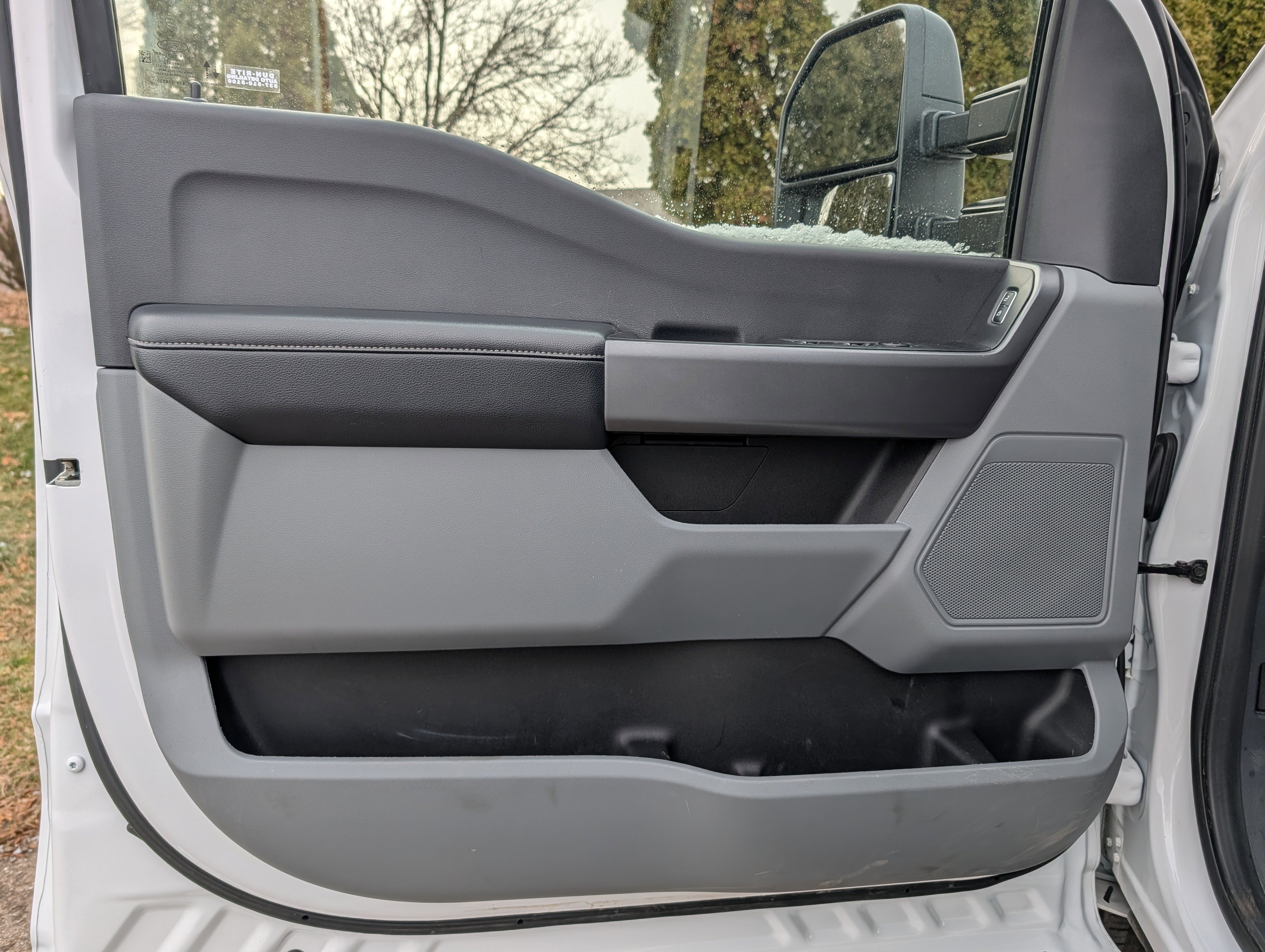 Used 2025 Ford F250 XLT image 34