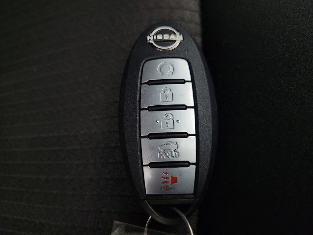 Used 2024 Nissan Altima 2.5 SV image 32