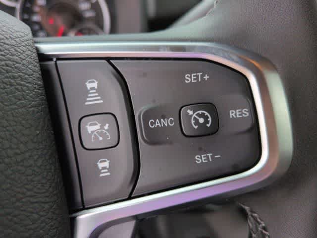 New 2026 RAM 3500 Big Horn AWD/4WD image 25