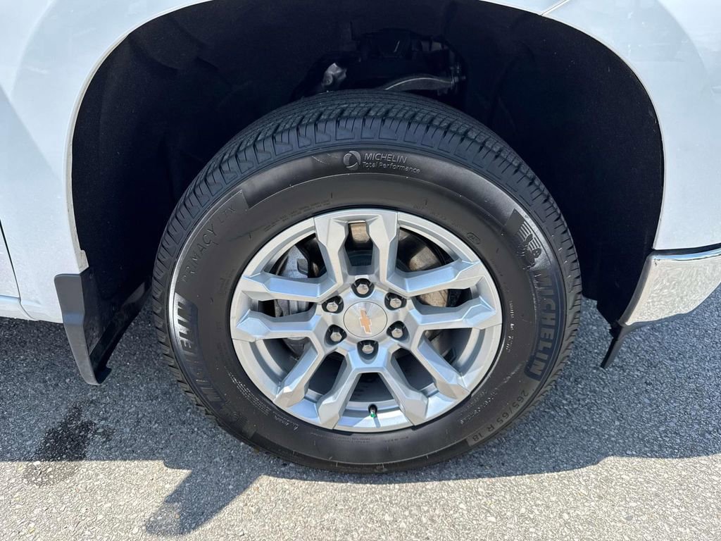 Used 2024 Chevrolet Silverado 1500 LT w/ Protection Package image 4