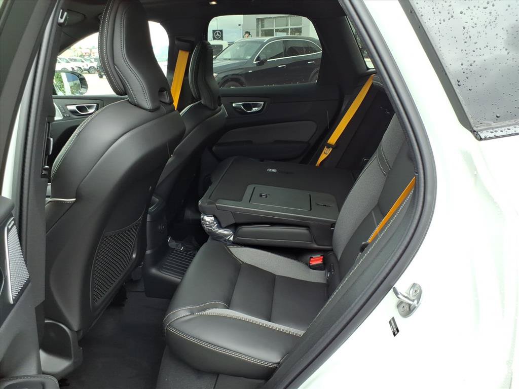 New 2026 Volvo XC60 T8 Polestar AWD/4WD image 13