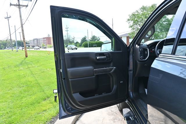 Used 2020 Chevrolet Silverado 1500 LTZ w/ LTZ Premium Package AWD/4WD image 26