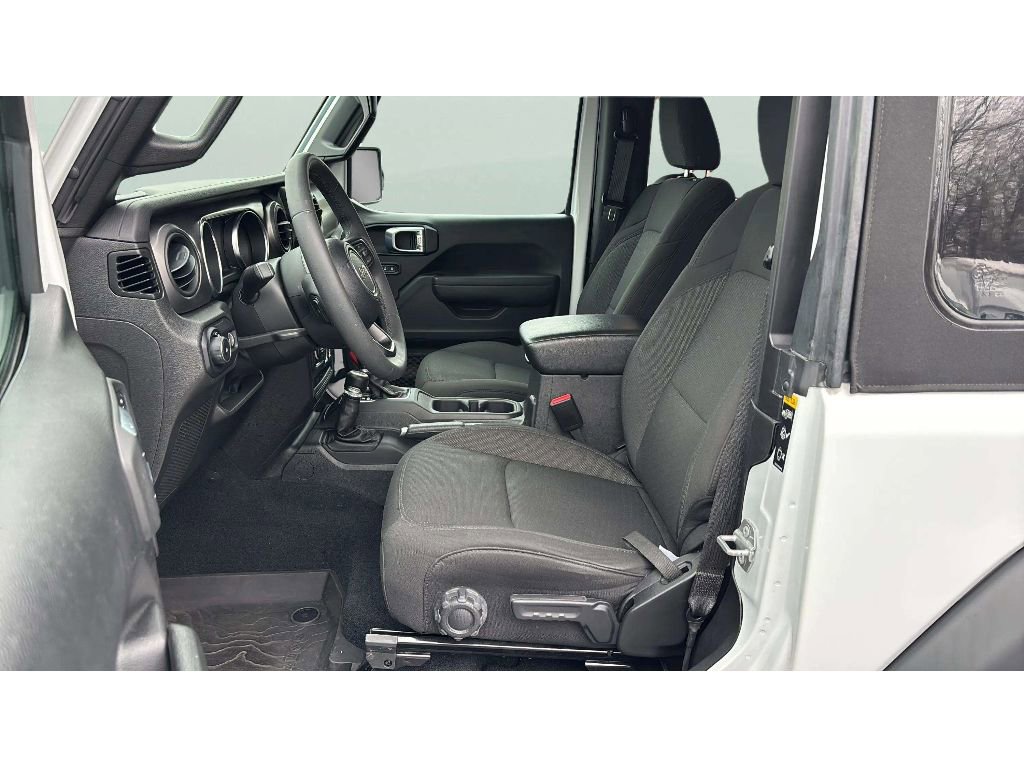Used 2023 Jeep Wrangler Sport S image 10
