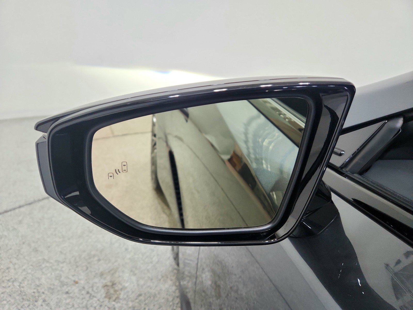 Used 2024 Lexus LC 500 LC 500 image 23