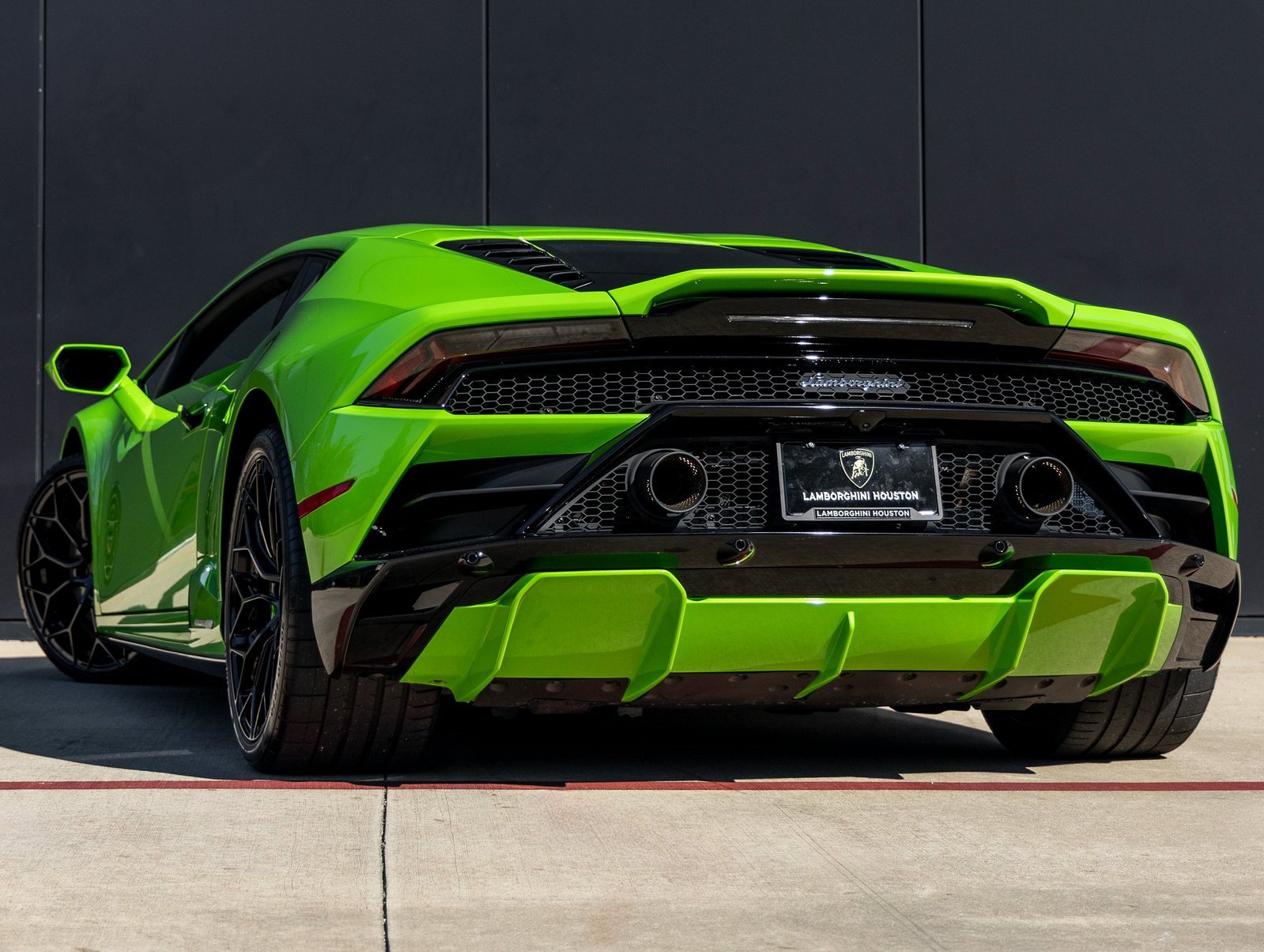 Used 2023 Lamborghini Huracan EVO image 6