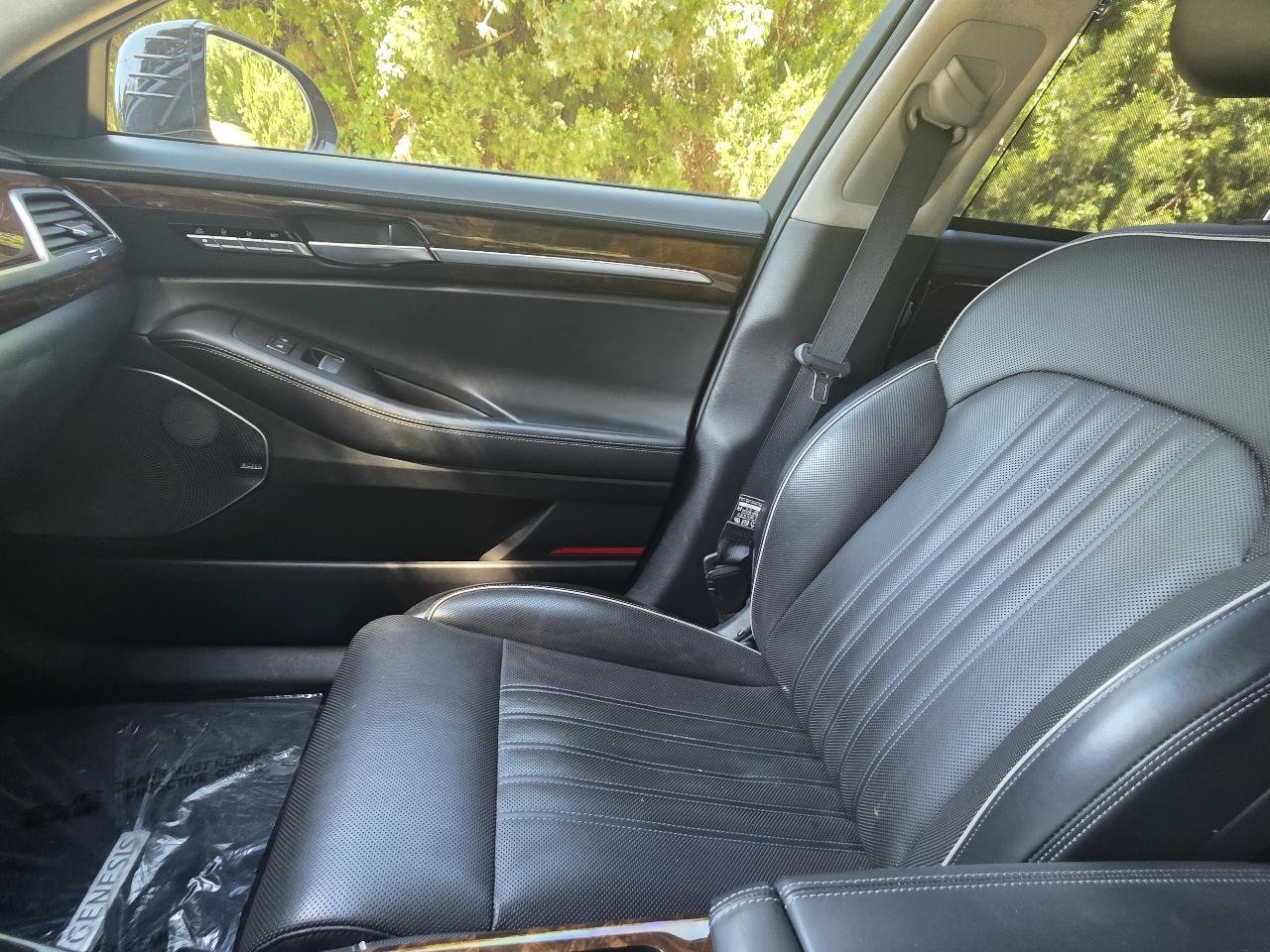 Used 2018 Genesis G90 5.0 Ultimate AWD/4WD image 19