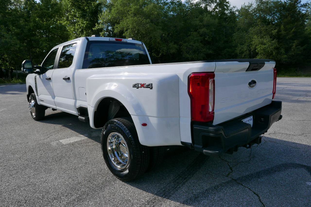 Used 2023 Ford F350 XL AWD/4WD image 8