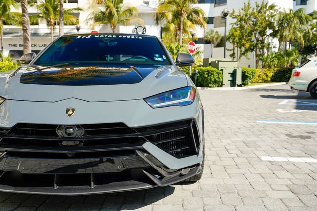 Used 2023 Lamborghini Urus Performante image 8