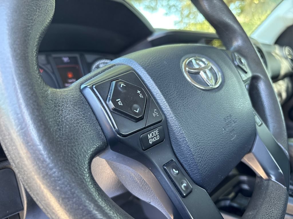 Used 2020 Toyota Tacoma SR RWD image 22
