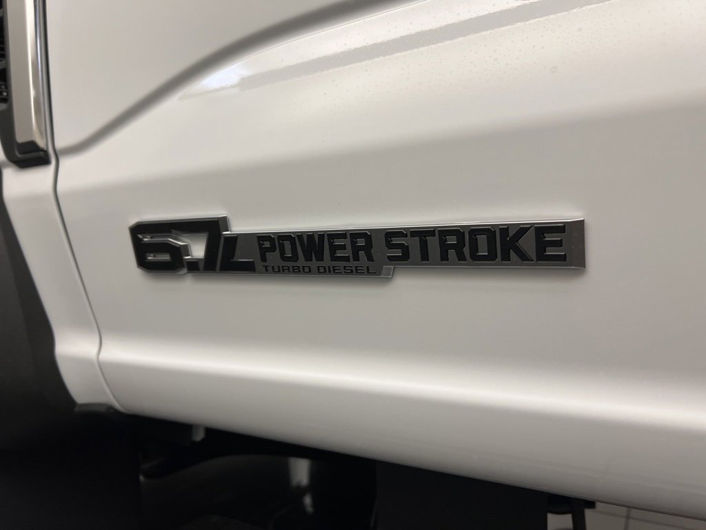 New 2026 Ford F550 4x4 Regular Cab Super Duty image 28