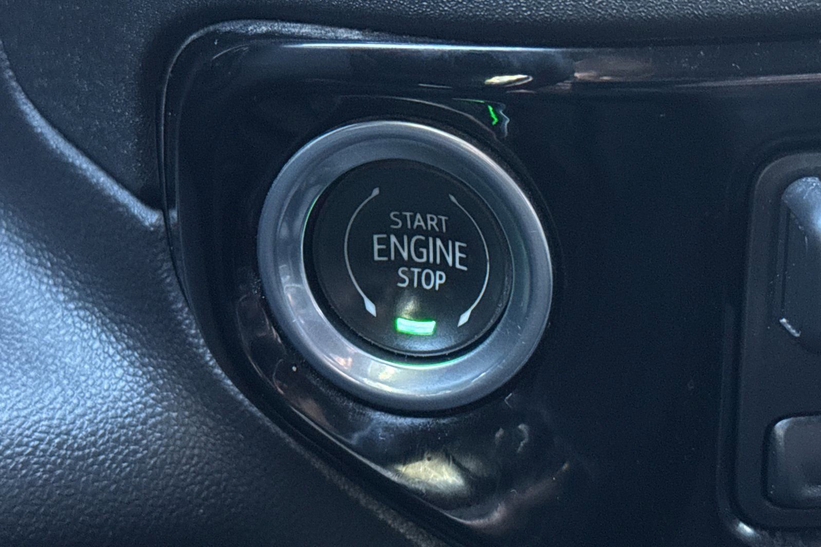 Used 2023 Chevrolet Silverado 1500 LT Trail Boss w/ Protection Package image 21