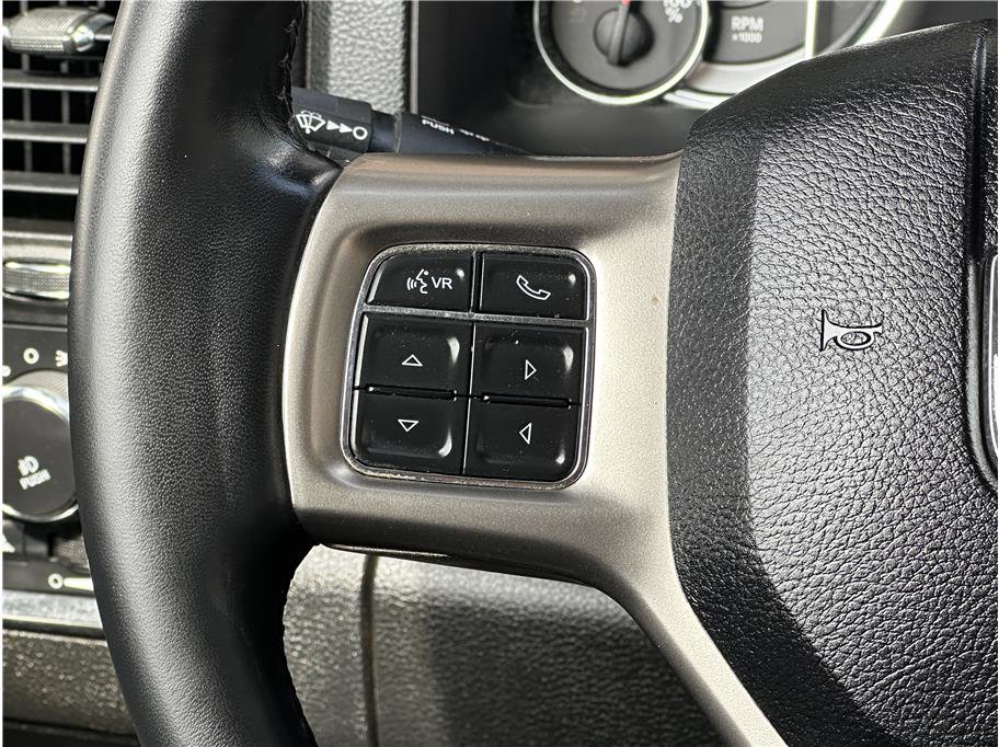 Used 2018 RAM 3500 Laramie AWD/4WD image 23