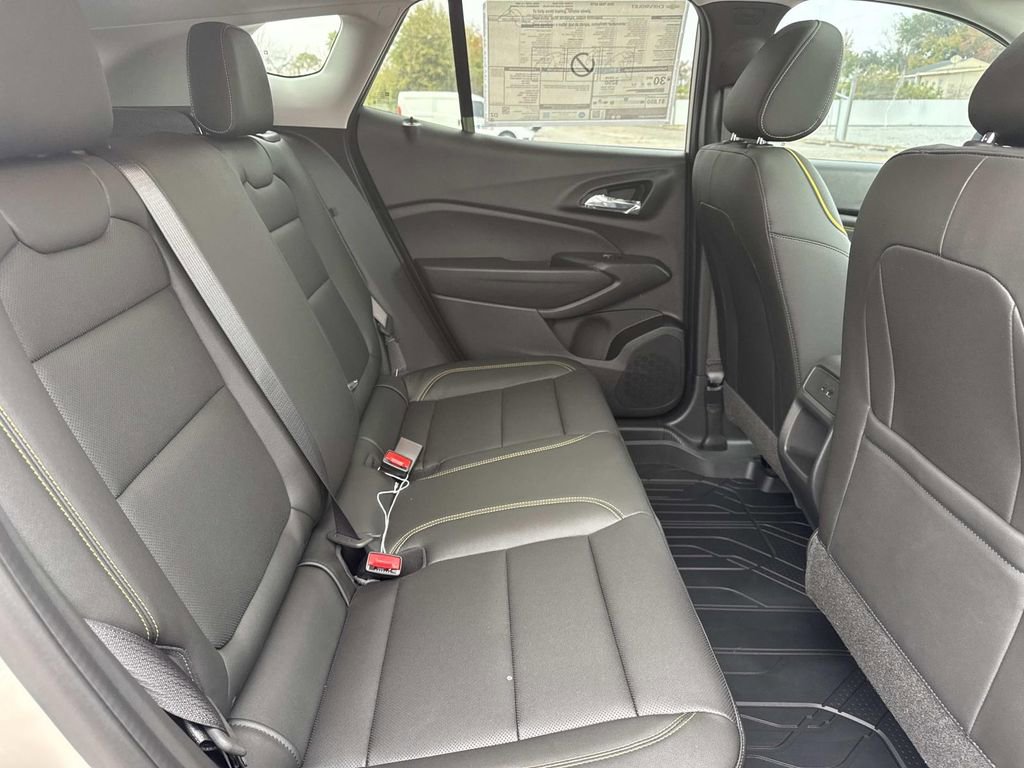 New 2026 Chevrolet Trax ACTIV w/ Sunroof Package image 9