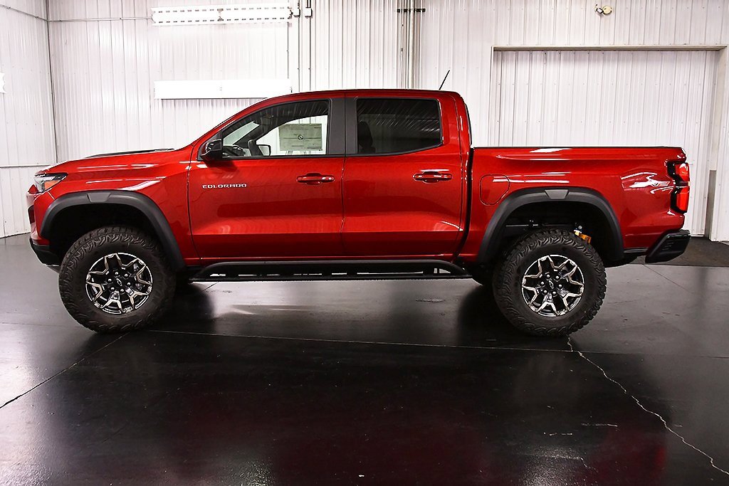 New 2026 Chevrolet Colorado ZR2 w/ Technology Package image 4