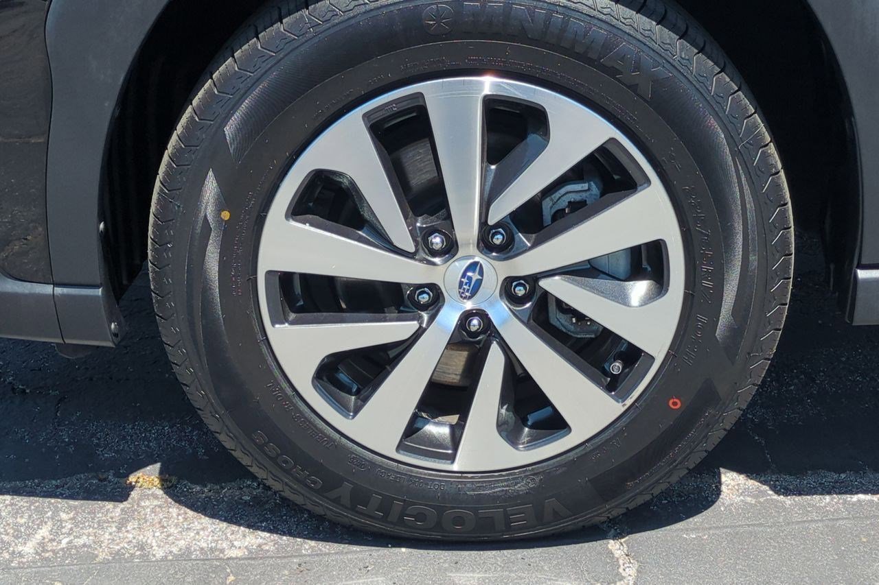 Used 2024 Subaru Outback Premium AWD/4WD image 26