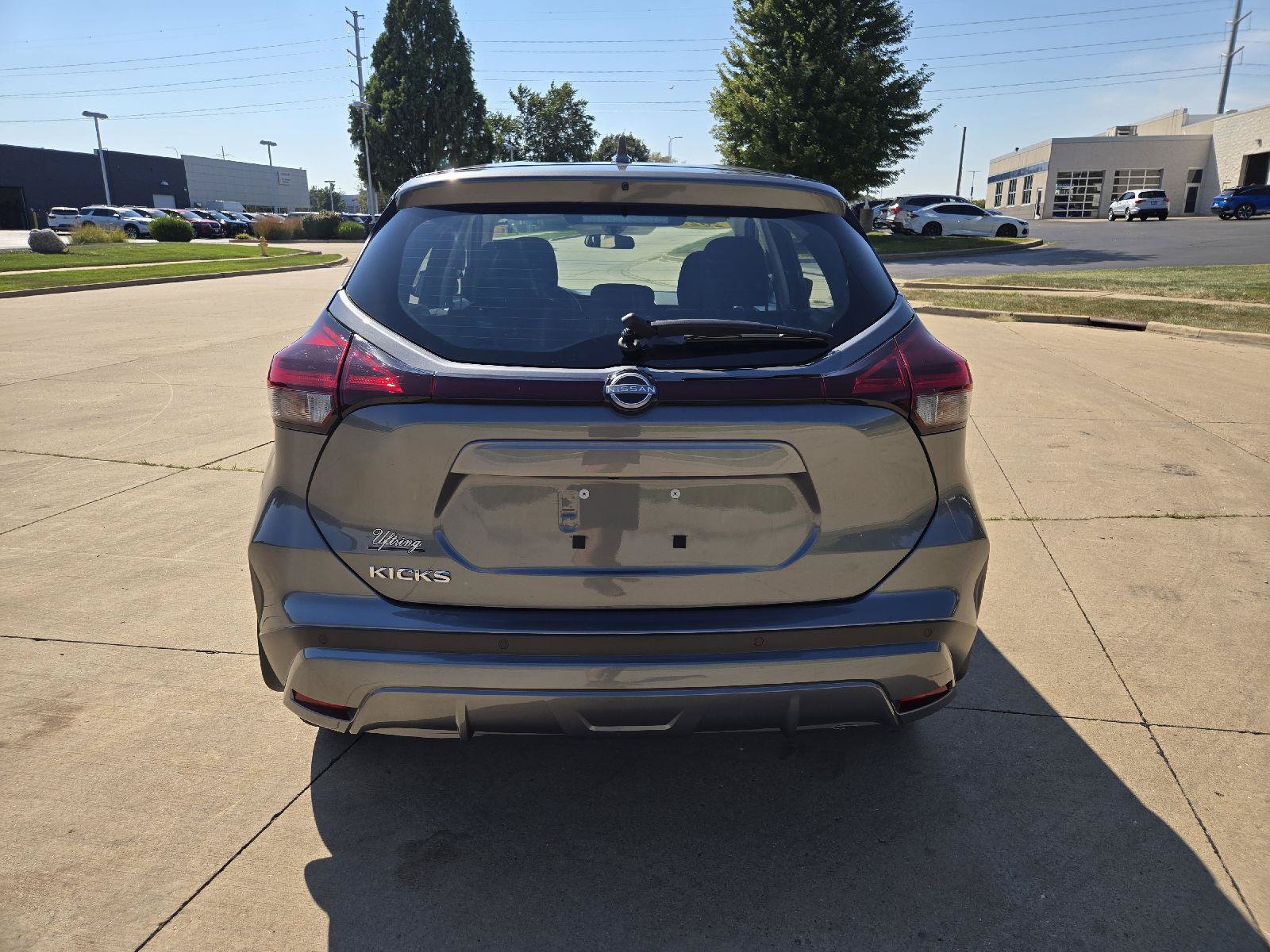 Used 2025 Nissan Kicks Play S FWD image 8