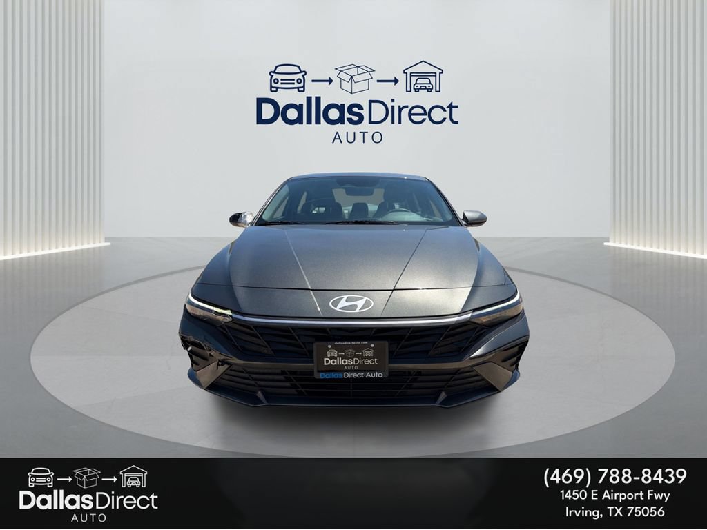 Used 2026 Hyundai Elantra Hybrid FWD image 3