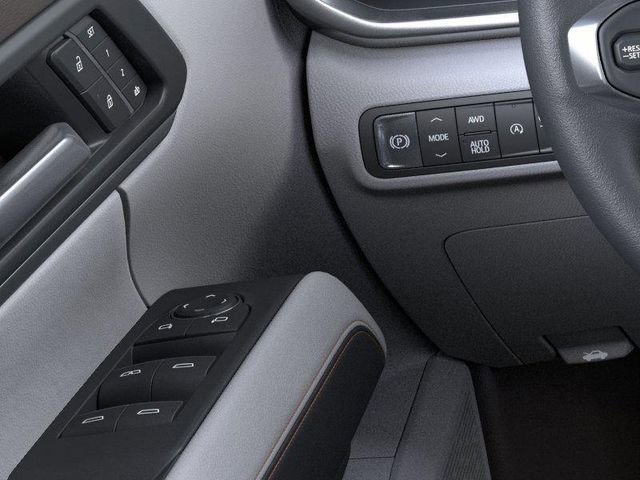 New 2026 GMC Terrain Denali w/ LPO, Black Badging Package image 22