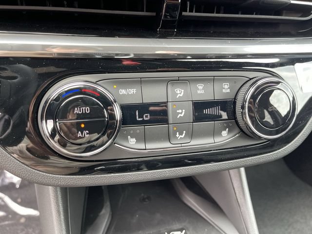 New 2026 Buick Envista Sport Touring w/ Convenience I Package FWD image 18