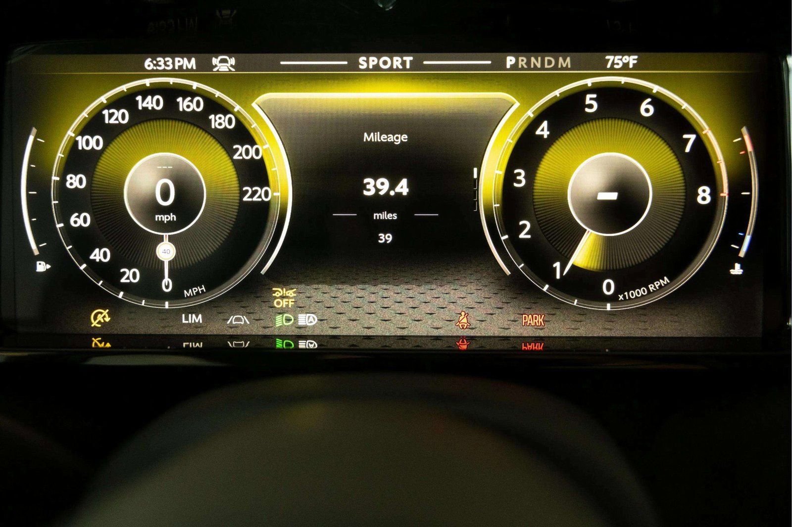 New 2026 Aston Martin V8 Vantage Coupe RWD image 38