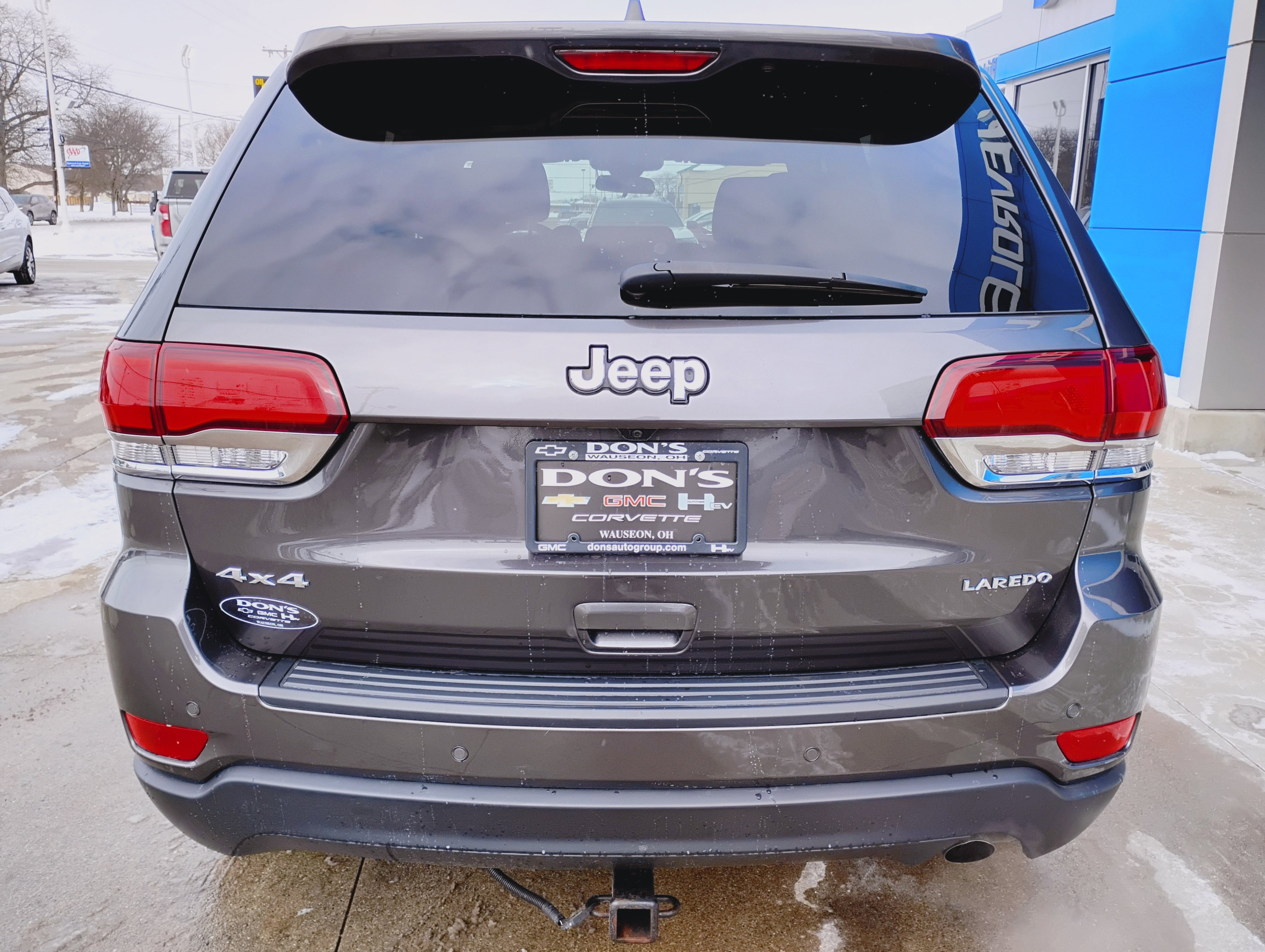 Used 2020 Jeep Grand Cherokee Laredo image 32