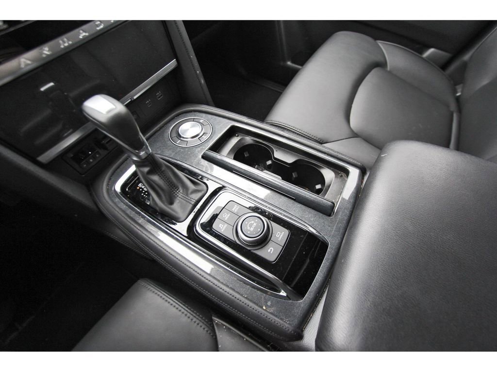 Used 2023 Nissan Armada SV w/ Cargo Package RWD image 22