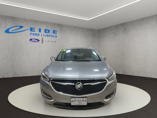 Used 2019 Buick Enclave Avenir w/ Avenir Technology Package image 4