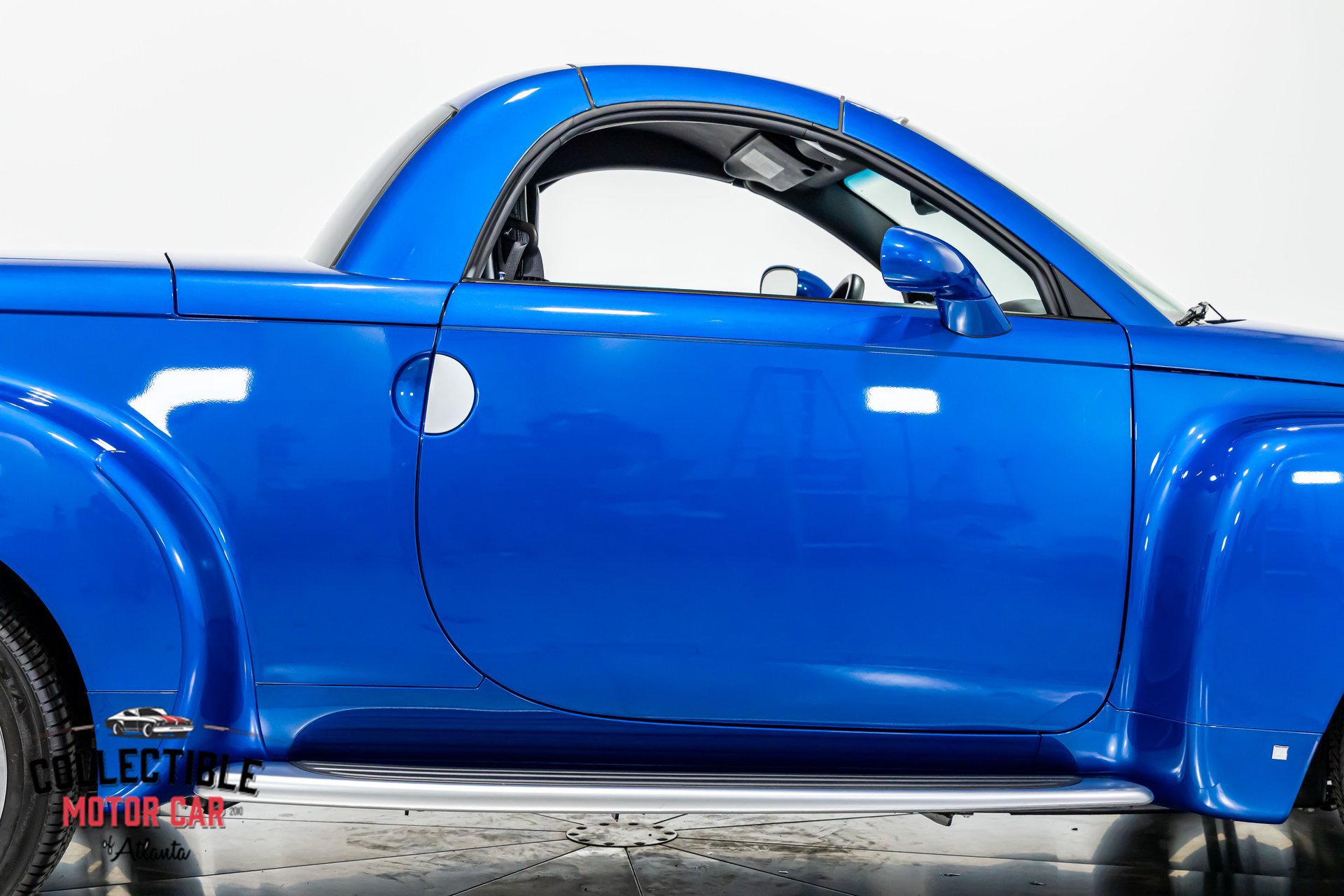 Used 2006 Chevrolet SSR w/ Preferred Equipment Group RWD image 40
