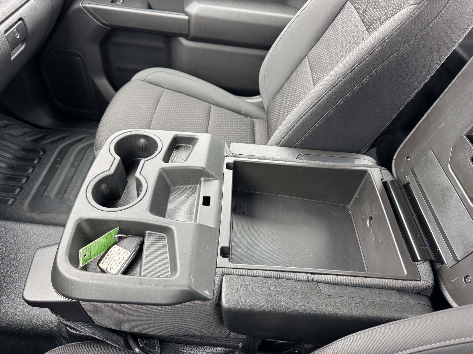 Used 2025 Chevrolet Silverado 1500 W/T image 35