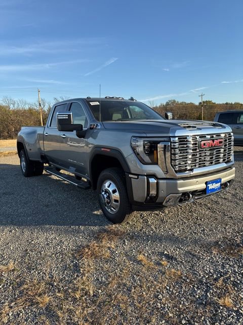 New 2026 GMC Sierra 3500 Denali w/ Denali Reserve Package image 4