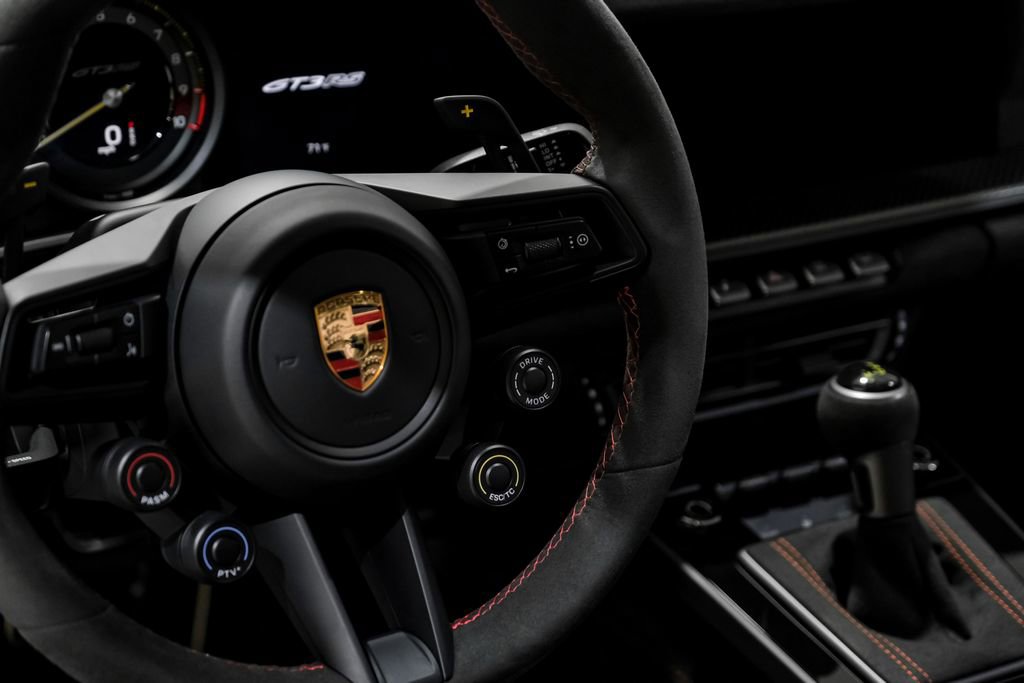 Used 2025 Porsche 911 GT3 RS w/ Weissach Package RWD image 13